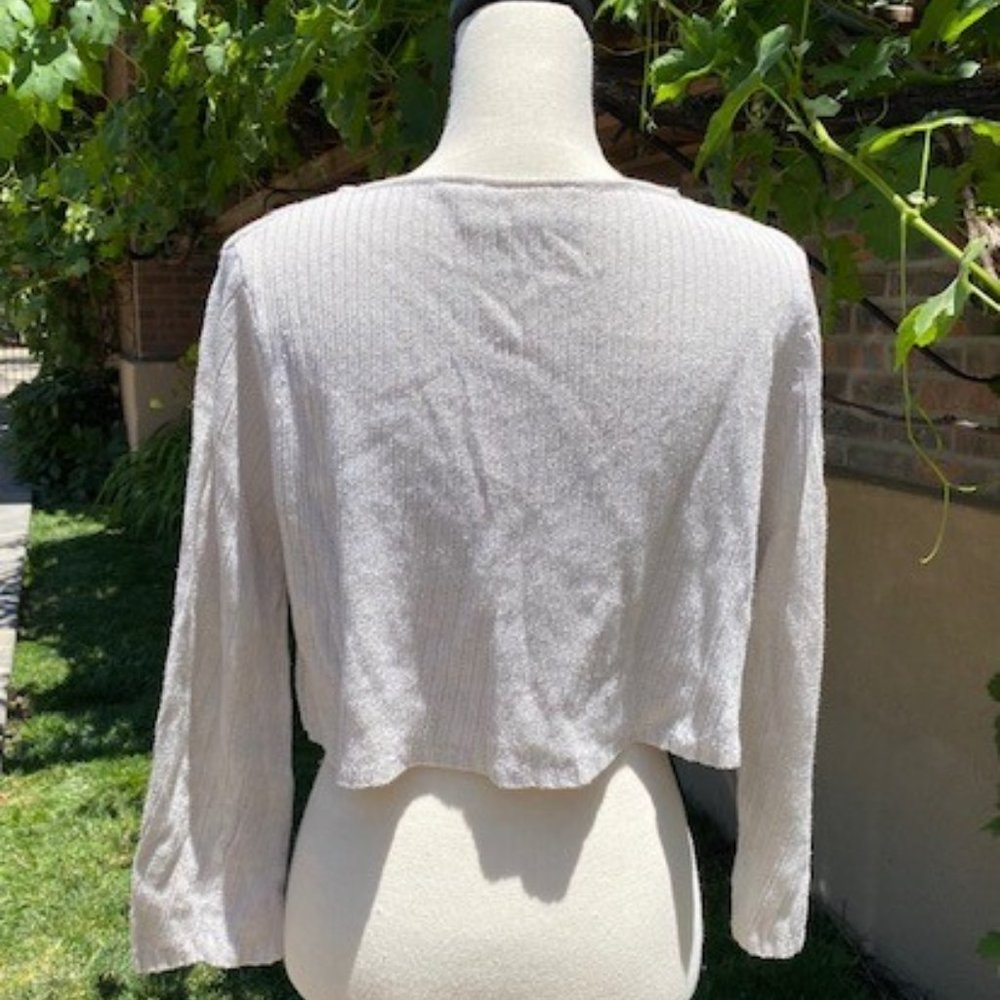 Crop Top - Picture 2 of 3